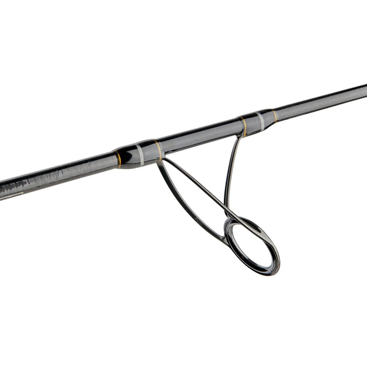 CARNAGE® III SPINNING JIGGING ROD