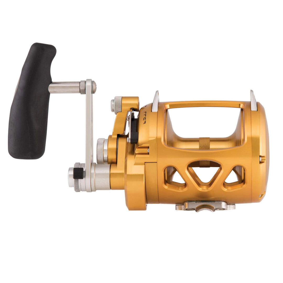 INTERNATIONAL® VISW 2-SPEED WIDE CONVENTIONAL REEL