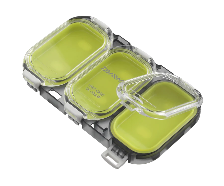 WATER RESISTANT UTILITY CASES